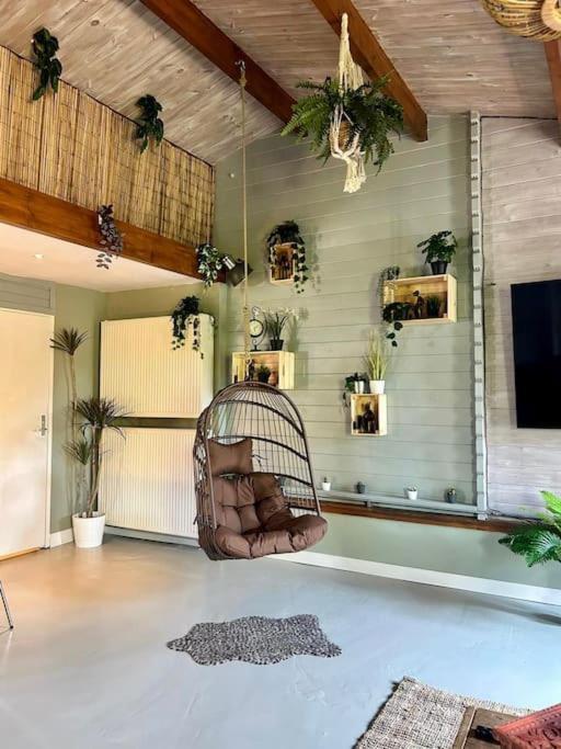 Jungle Style Lodge With Jacuzzi ,Sauna And Garden Near Amsterdam Vijfhuizen Dış mekan fotoğraf